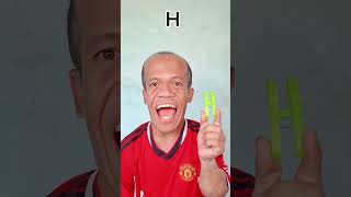 Funny Kid Confused by Plastic Clip 😂 | Cute Reaction Moment | F-U-N-N-Y Netai😀😱😜