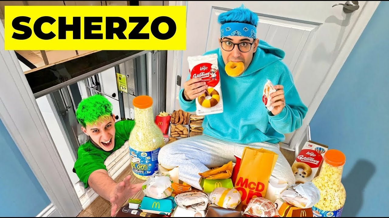SCHERZO MANGIO TUTTO il CIBO di MON3Y per 24 ORE in STREAM HOUSE 3.0 ! (FINITO MALE)