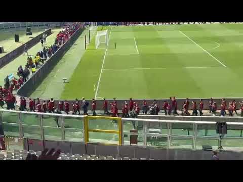 L'A.S.D. Boves MDG Cuneo sul campo dello stadio Olimpico prima di Toro-Frosinone