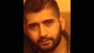 Gözleri̇ Varya Elleri̇ Simsicak Hani̇ Yar