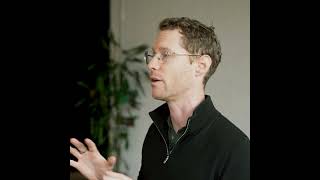 AI Expert Voices: Should insurers train their own LLMs?