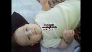 Yuri Aan Het Strand Lachen Gieren Brullen