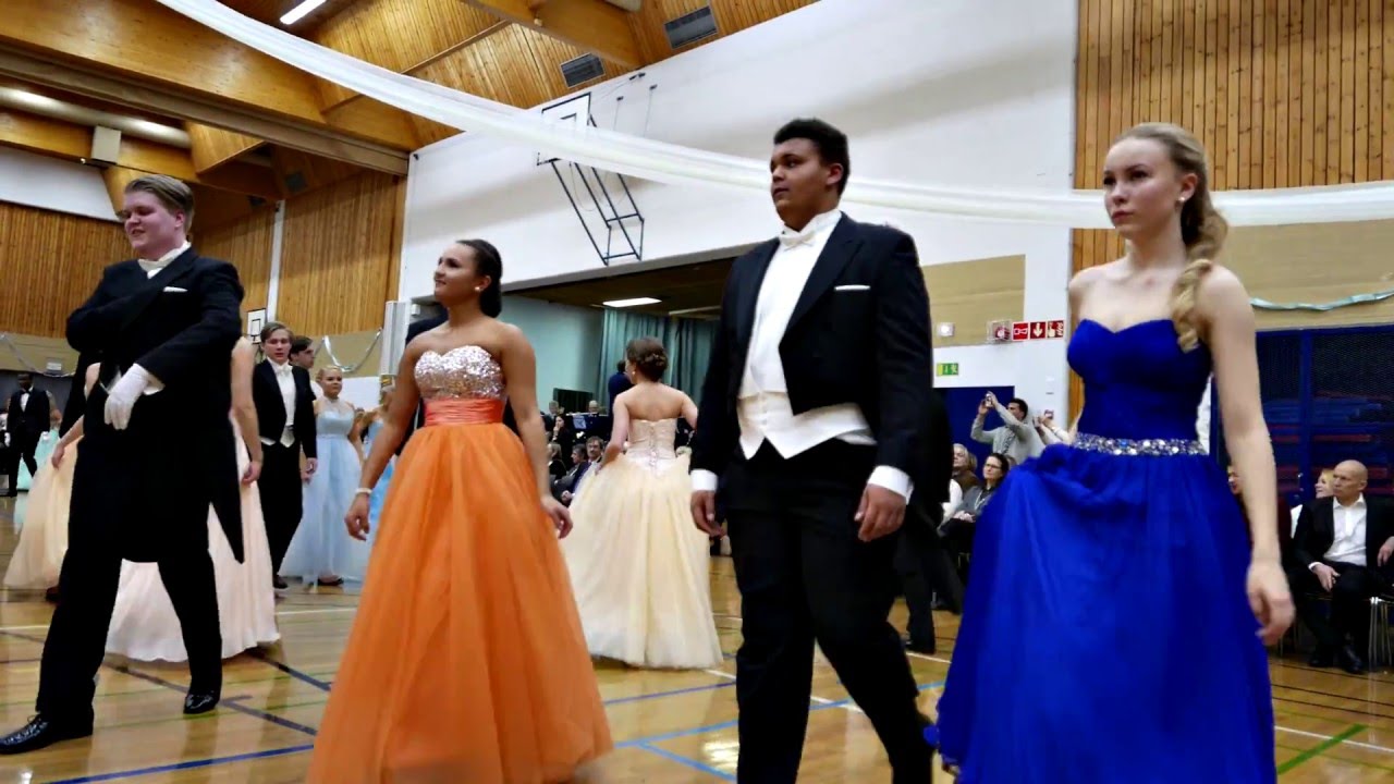 Vuosaaren lukion Vanhat Tanssit 2016 - Fireman's Dance