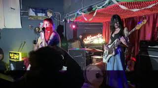 Niis - Utopia (live at The Sardine)