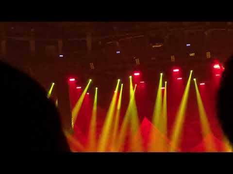 ❤️周華健～少年俠客～世界巡迴演唱會～台北小巨蛋～20210410❤️😘！謝謝親愛的洪老師、沈老師❤️！散埸時好像跨年晚會！我們拿到A+級沈香精油小禮物🎁！
