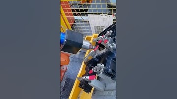 🚗 EVSROBOT QJRB20-1600 Deburring for New Energy Vehicle Injection Molded Parts#industrialrobots