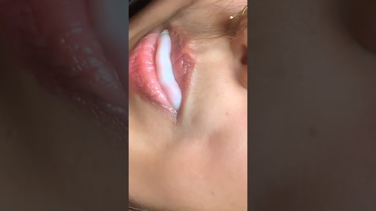 ⁣Sexy video lip to lip kissing video #condom #xnxx #trending #viral #instagram #new