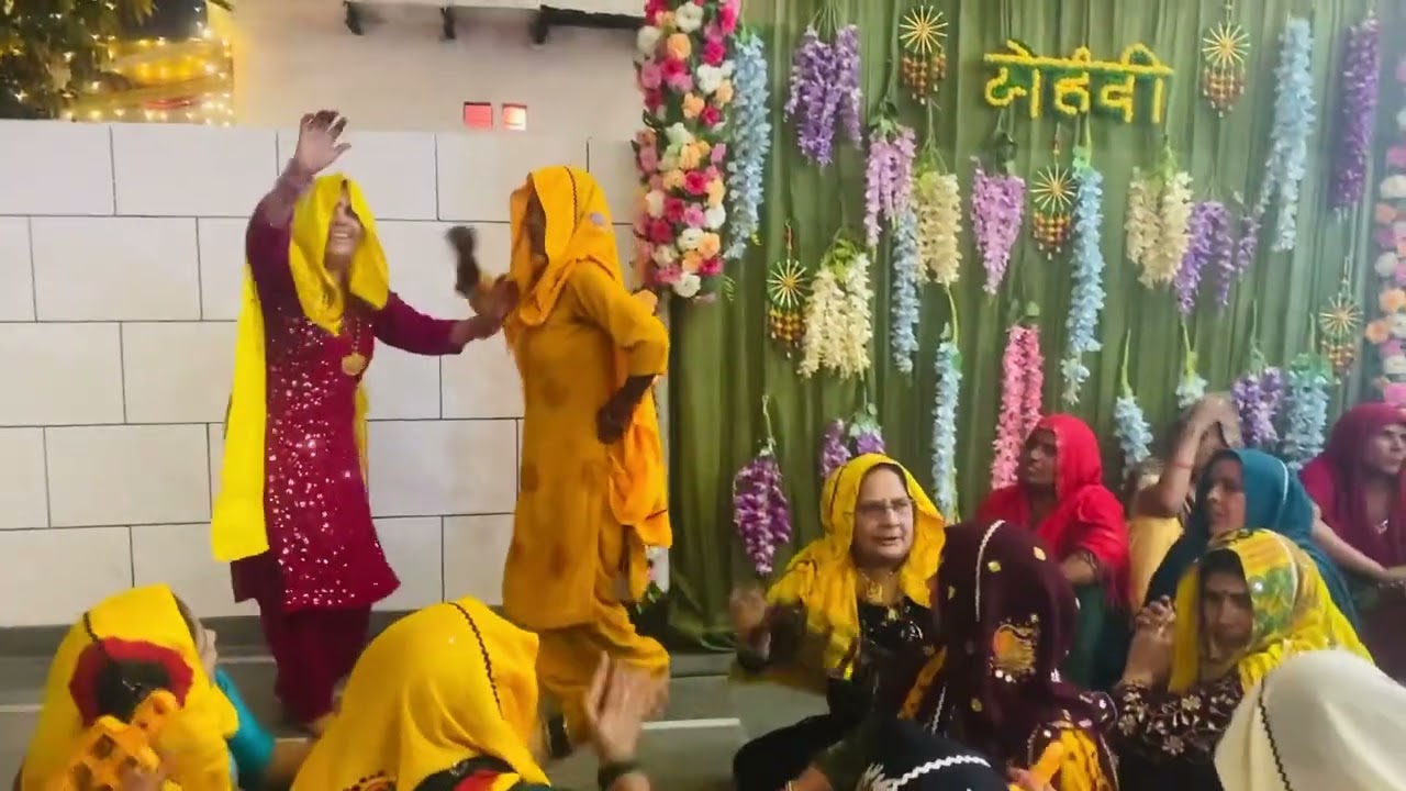 मीरा ने बुलाये शाम दोड़े दोडे आये ॥ भजन ॥❤️🙏🏻 #bhajan #gujjari #jbmr #dance #youtube #noida