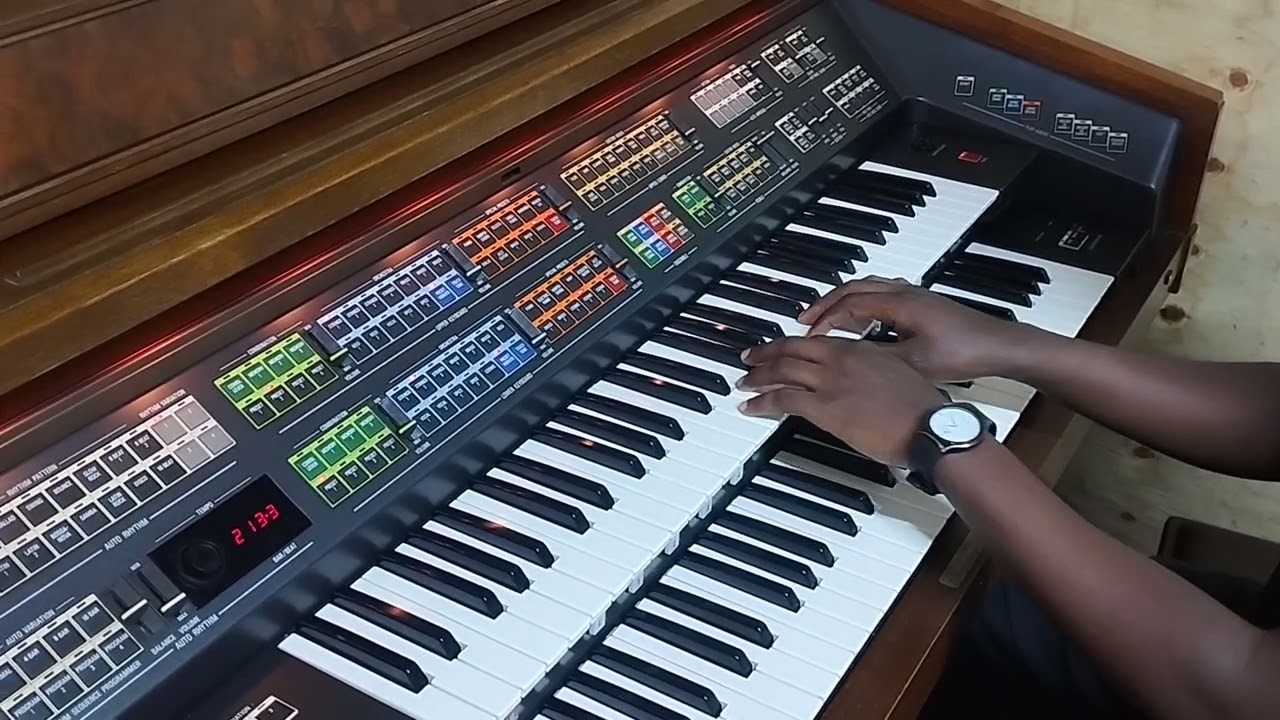 Anakuja Mwenye Enzi by F. A. Nyundo