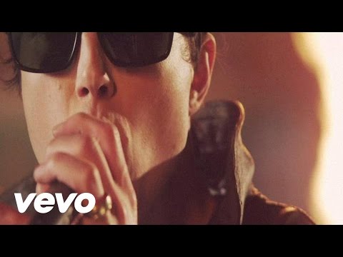 Manafest - Renegade