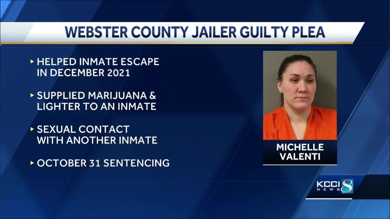 Former corrections officer pleads guilty to helping inmate escape jail ...