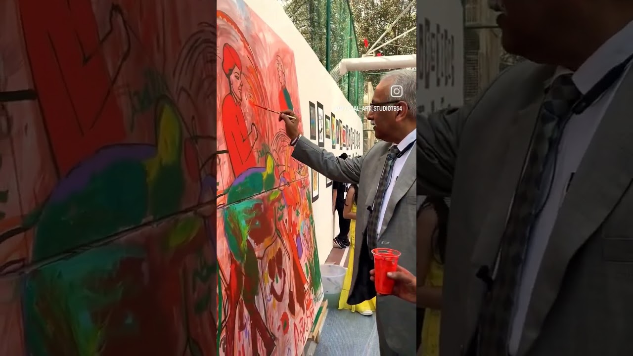 Live painting workshop at the heritage school 