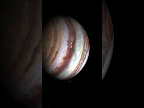 Soľné oblaky na ružovej exoplanéte.