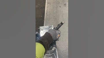 Duro Dyne VR2 Rail can be used with Single vane or 4 inch double