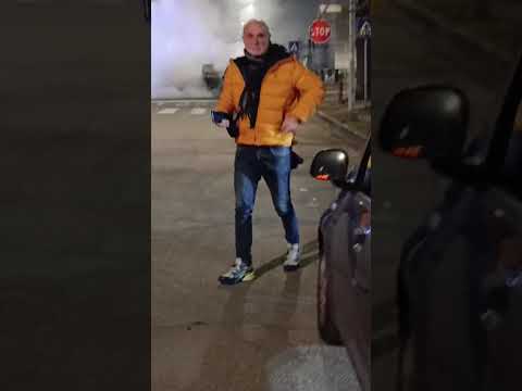 Alessandria, due sere fa auto in fiamme in piazza Perosi
