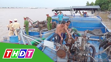 Bắt 2 phương tiện khai thác cát trái phép tại An Giang | THDT