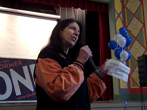 Sunny Schwartz speaks at Volunteer Mobilization ev...