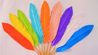 Diycon plumas doradas - Paperblog  Paper feathers, Diy paper, Feather  crafts