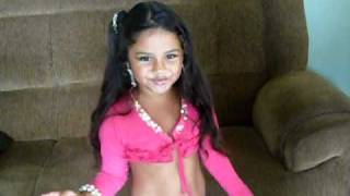 Lorena Miojinho Dançando