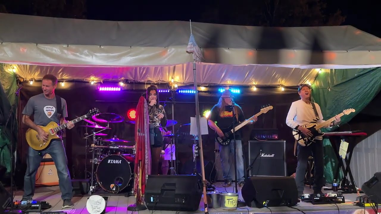 Max Gain performs Ronnie James Dio's 'Holy Diver' at Peggy's Corral on 11-14-2025