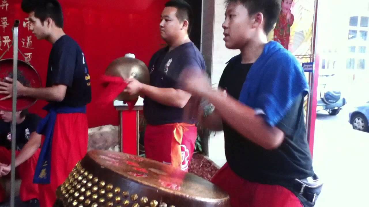 Sydney Yun Yee Tong 2012 Drumming CNY Iron Chef