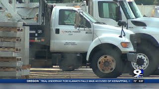 Power outage closes schools, official buildings in Coos Bay