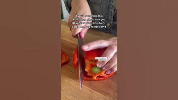 How to Cut a Bell Pepper | #shorts #cookingtips #cookinghacks #cookingathome  #bellpepper