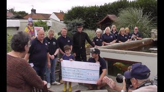 Jeff & Caroles Open Garden Weekend RNLI Cheque Presentation Photo Shoot for the Daily Echo
