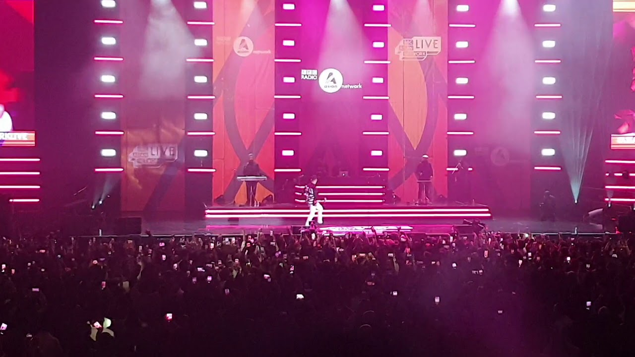 At the Asian network live 2019(7)