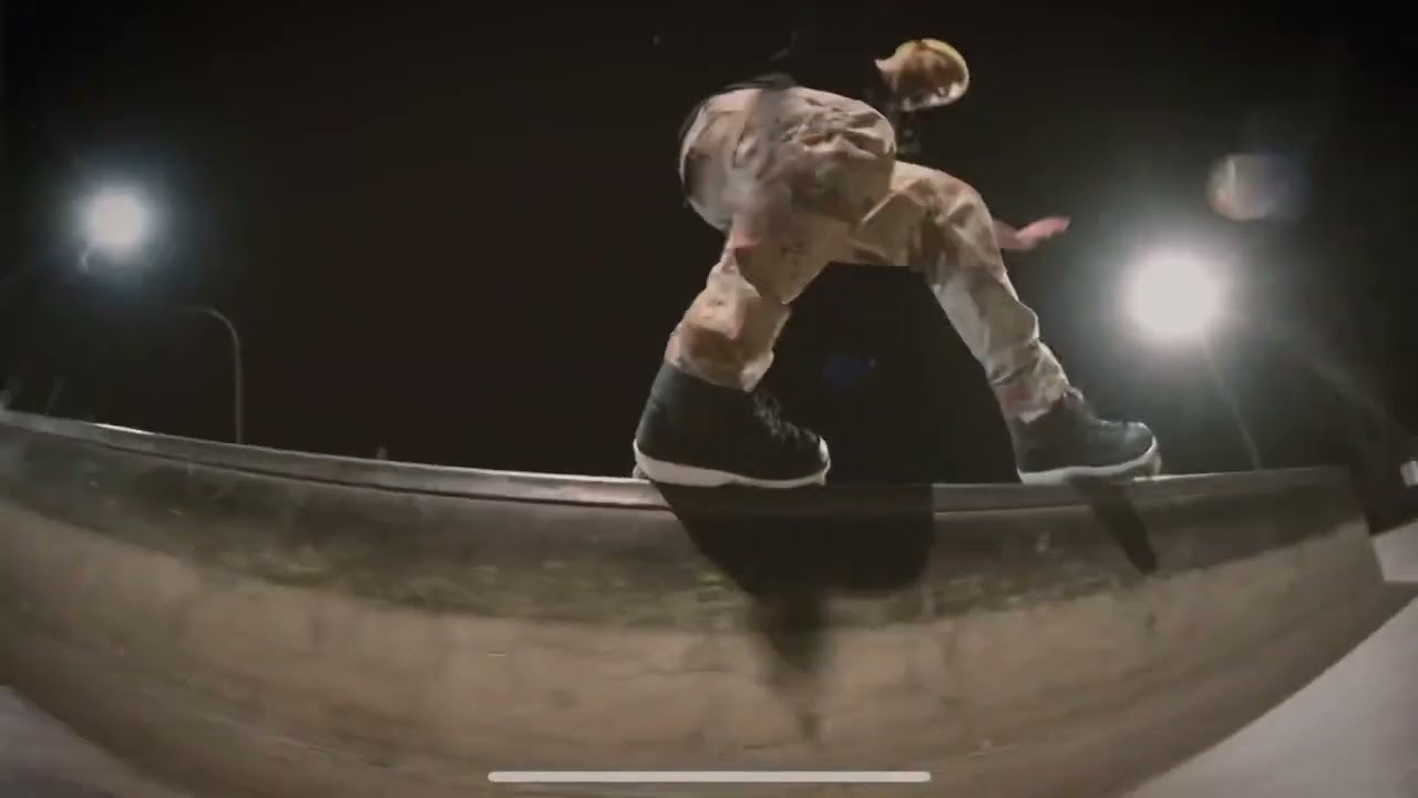 USD SKATES MESMER AND RAZORS ALL GETTING ALONG, did I mention THEMS TOO??