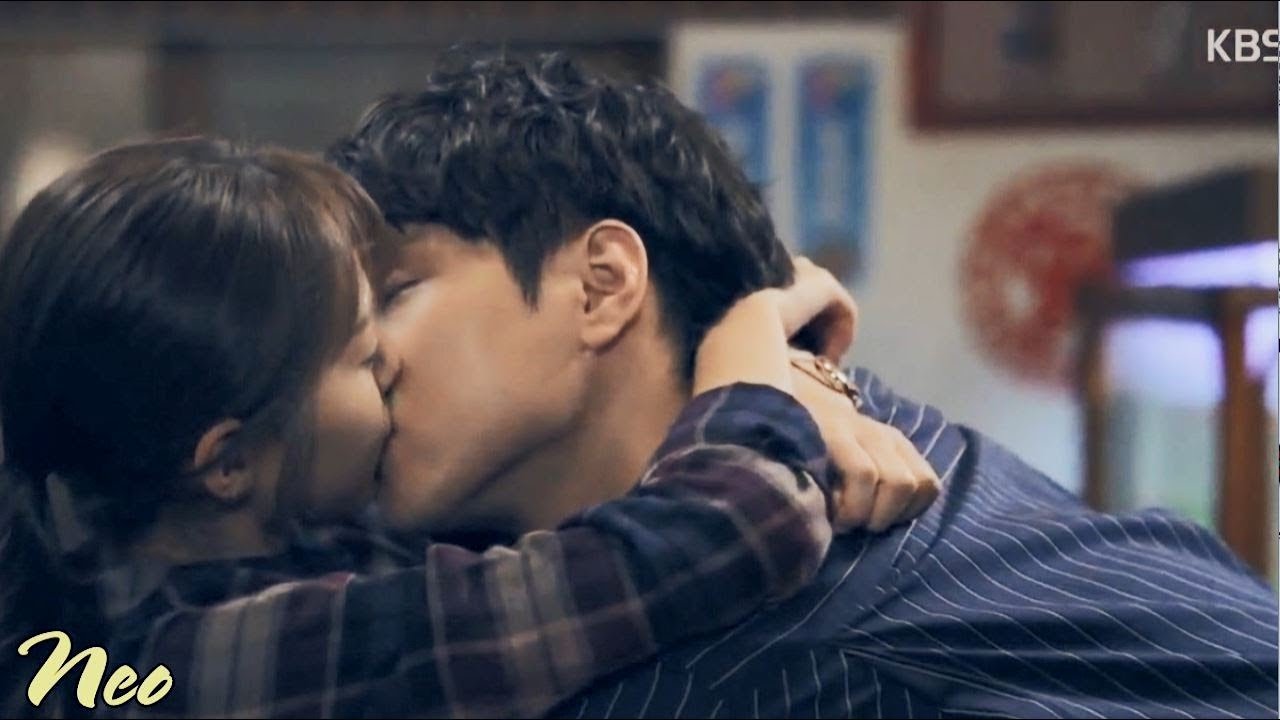 Strongest deliveryman I love this scene #kdrama