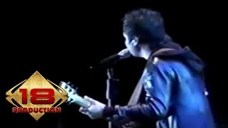 Naff - Ketika Semuanya Harus Berakhir  (Live Konser Probolinggo 24 november 2007)