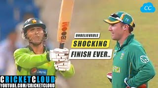 Abdul Razzaq's Ruthless Unbelievable Chase EVER | Goosebumps Watch till the End !!