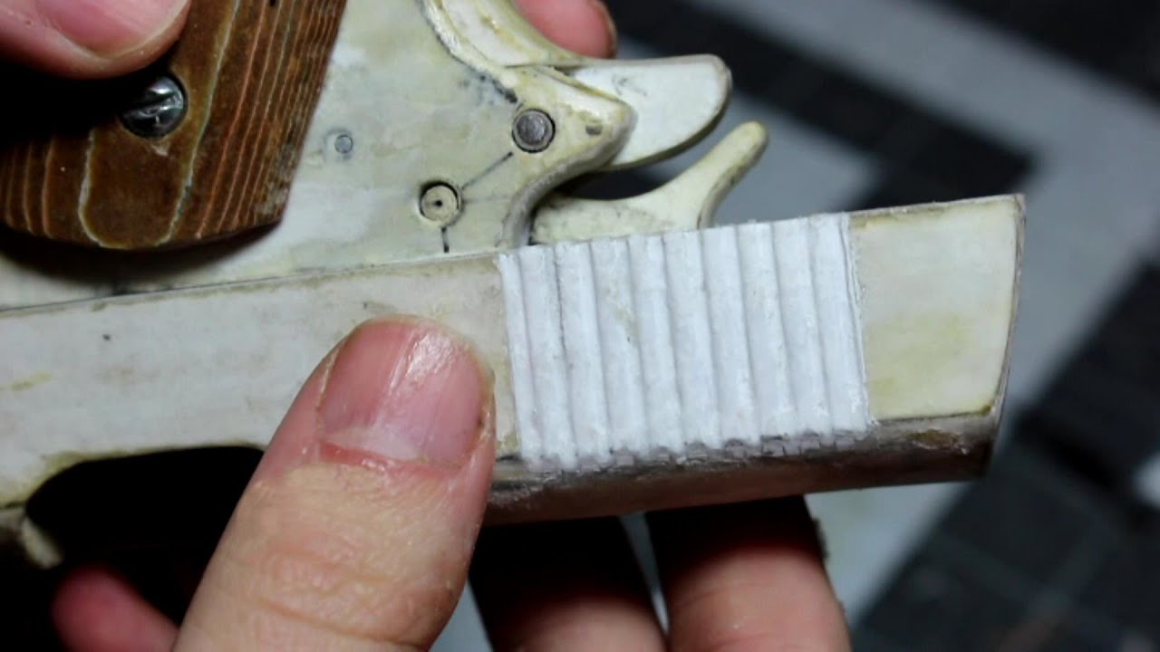 Serrations for the Paper M1911