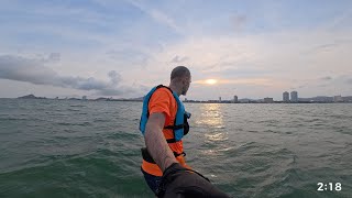 Parawing Hua Hin Variable Wind, From 12G14 To 10G12 To 20G25, Nice To Compare 4.7M Frigate Upwind