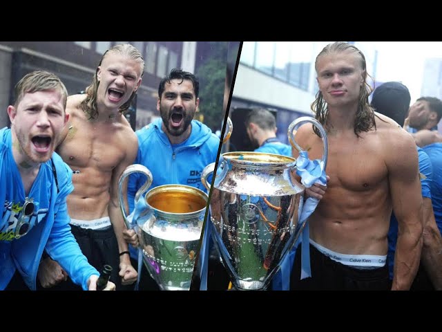 Treble Winners 🙌 Celebration in the Streets of Manchester