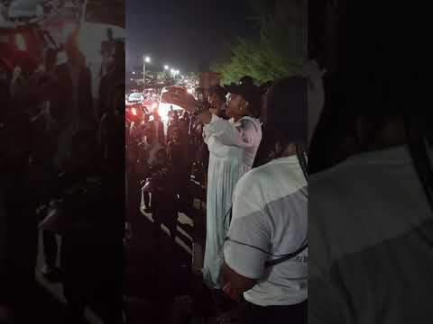 ERNIEOLA OLUSOGA - Closing Praise Session at the Candle Night for PST DARE ADEBOYE.