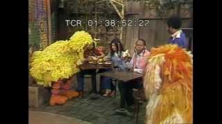 Classic Sesame Street - Scenes from Show 1220