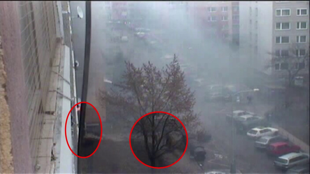 MPP: Požár balkónu a bytu na Černém Mostě v Praze