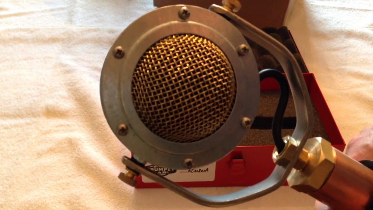 Ear Trumpet "Edwina" Unboxing