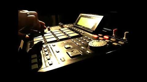 MPC 2500 Practice 1 - Red Guitars (Hip-Hop Beat by Aereka)