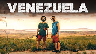 ENTRAMOS A VENEZUELA 🇻🇪 ¿Está TAN MAL como nos cuentan? | Episodio 56 - Vuelta al Mundo en Moto