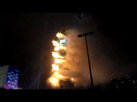 2012跨年夜台北101大樓的絢爛煙火～The New Year's awesome fireworks at Taipei 101~