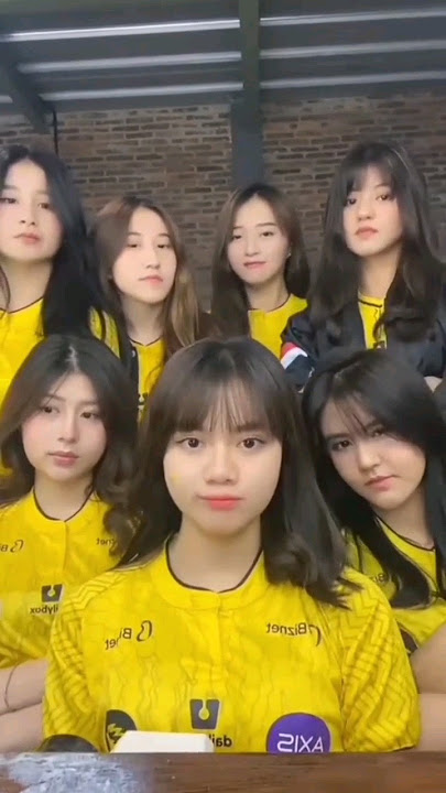 ONIC Girls 😍 #onic #onicesports #mlbb #mlbbindonesia #mlbbshorts #vonzy #kayess #kairi #ml