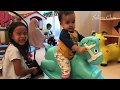 Adik Bayi main di Kuda Kudaan Perosotan Trampolin | Sakura Chan