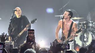 Yungblud & Billy Corgan - ZOMBIE - live in Chicago 7.30.26