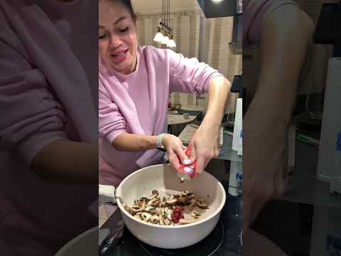 Вкусно и креативно のレシピ: そば粉入りミートボール〜家族向け簡単ディナー