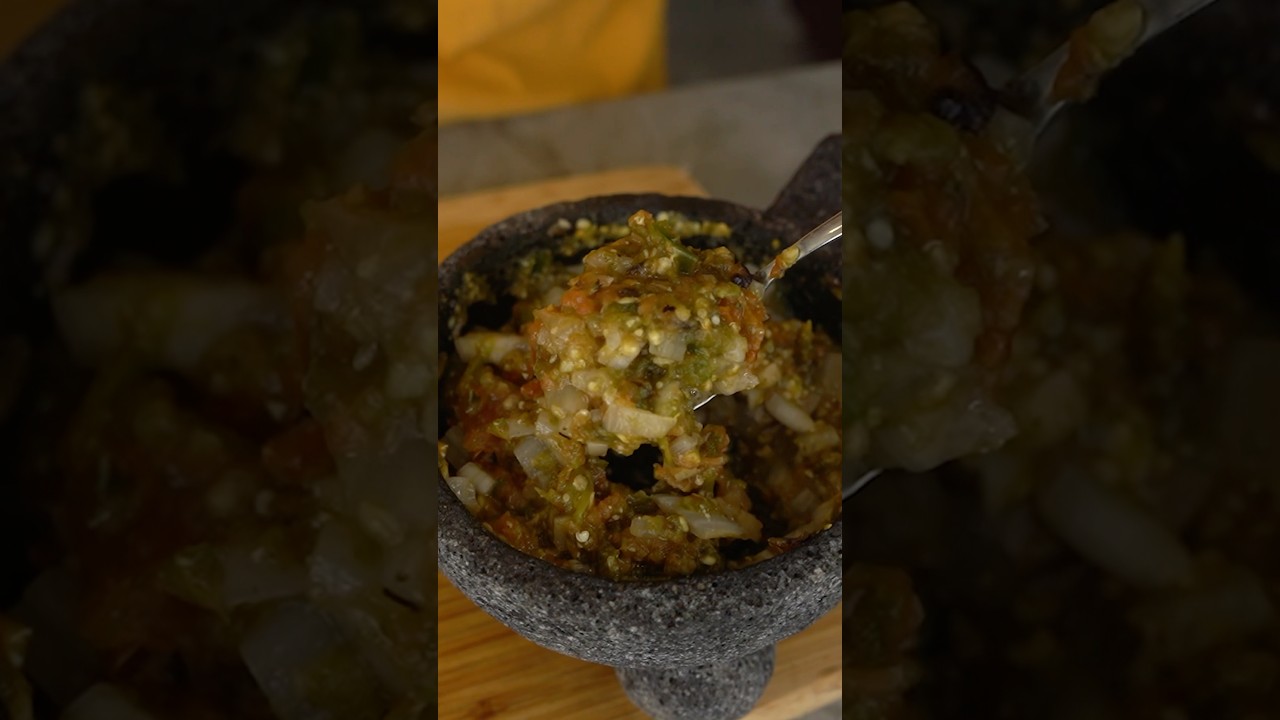 Una salsa molcajeteada para tu carne asada 