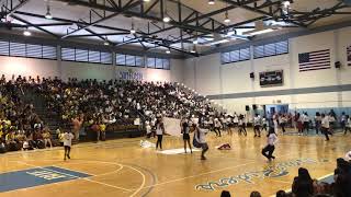 KHS sophomores lip sync