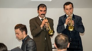 Sună harfa laudei mele